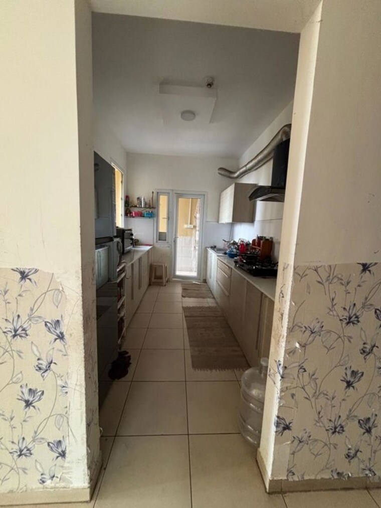 Bathroom, bhartiya-nikoo-homes 3 Bedroom 1930 Sq.Ft. Apartment In Thanisandra Main Road Bangalore 10160286
