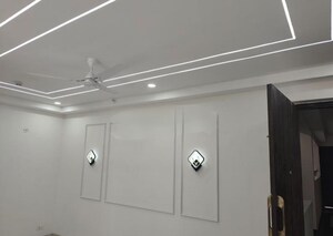 Furnished Amenities in 4 BHK Apartment at Rishita Manhattan, Gomti Nagar – for Rent