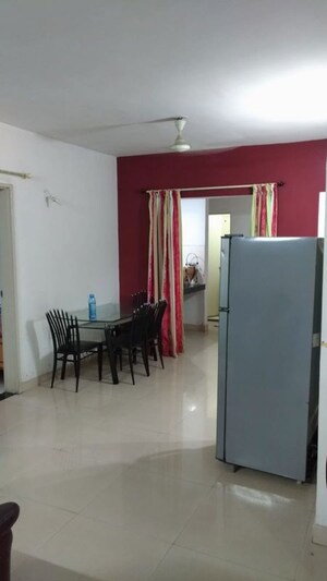 Room in 2 BHK Apartment at Solitaire Park, Aundh – for Rent