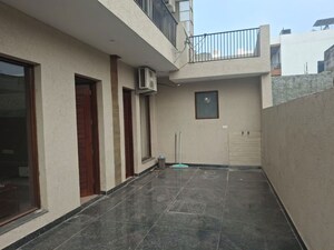 Room in 6+ BHK Independent House at Aerocity – for Sale