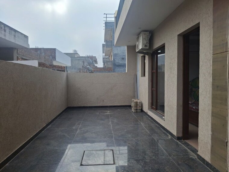 undefined, aerocity 6+ Bedroom 300 Sq.Yd. Independent House In Aerocity Mohali 10160556