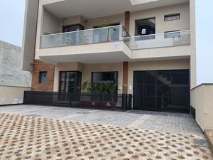 6+ BHK Independent House For Sale in Aerocity