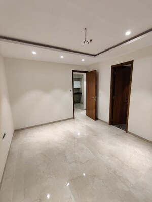 Living Room in 3.5 BHK Apartment at Ekta Crest, Chembur – for Rent