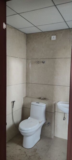 Bathroom in 3 BHK Apartment at Mullanpur – for Rent