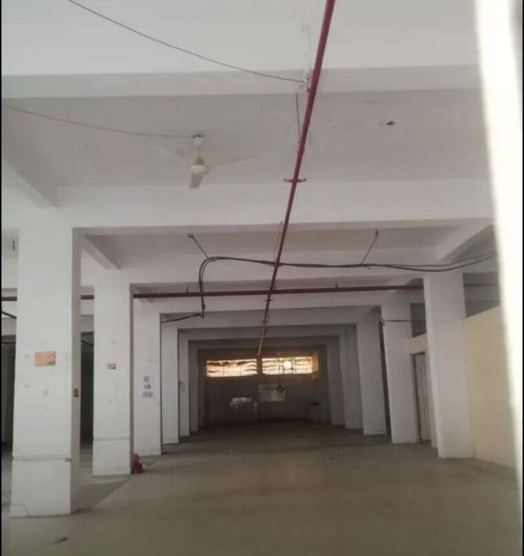 Exterior View, hazratganj Commercial Office Space 5000 Sq.Ft. In Hazratganj Lucknow 10160740