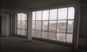  Office Space For Rent in Hazratganj