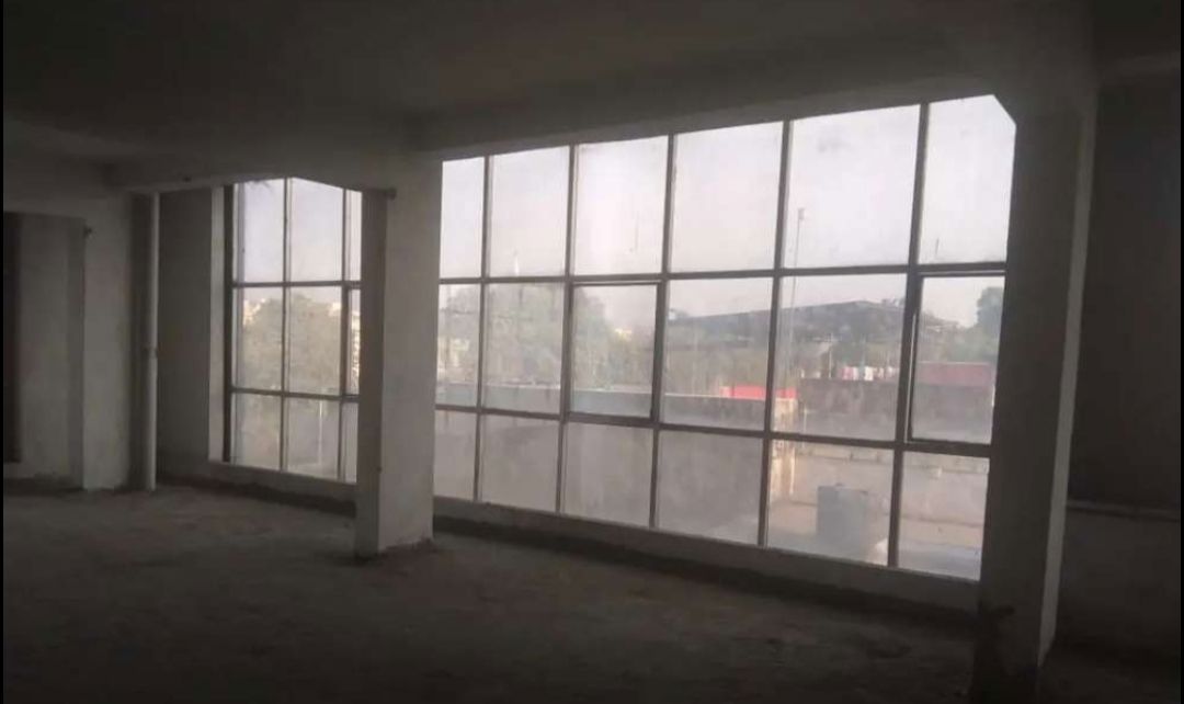 Office Space For Rent in Hazratganj