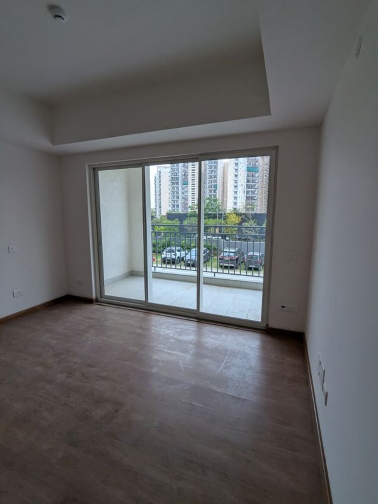 Room, sector 85 3.5 Bedroom 2130 Sq.Ft. Apartment In Sector 85 Gurgaon 10160750