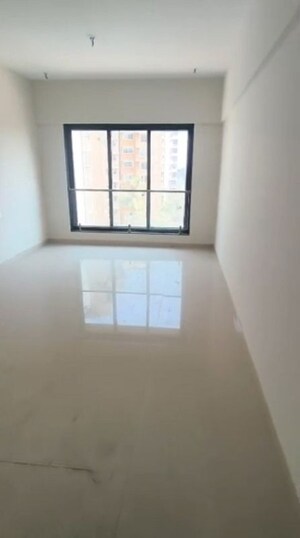 Living Room in 2 BHK Apartment at Gurukripa Building, Chembur – for Rent