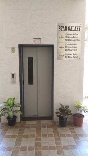 Lift in 1 BHK Apartment at Wadgaon Sheri – for Rent