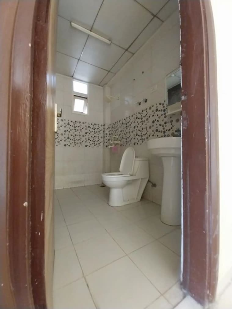 Bathroom, saya-zion 3 Bedroom 870 Sq.Ft. Apartment In Sector 4 Greater Noida Greater Noida 10160825