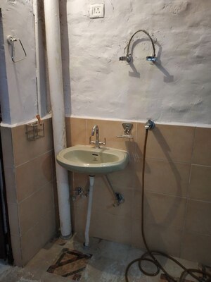 Bathroom in 1 RK Independent House at Bhogal – for Rent