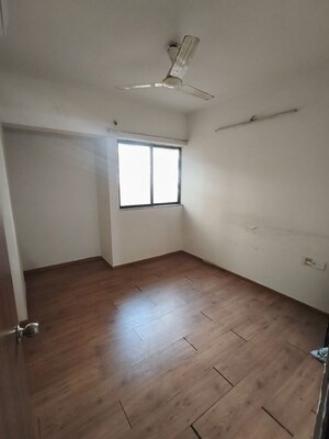 Room in 2 BHK Apartment at Lodha Downtown, Dombivli East – for Rent