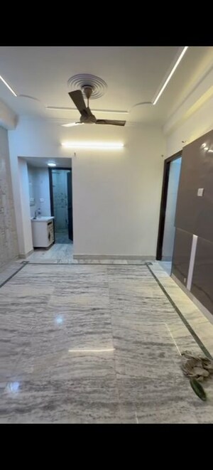 Room in 1 BHK Builder Floor at Shakti Khand iv – for Sale