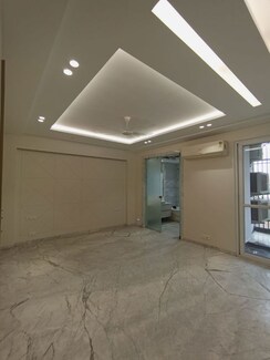 3 BHK + Pooja Room,Servant Room,Study Room,Extra Room Apartment For Sale in Greater Kailash II