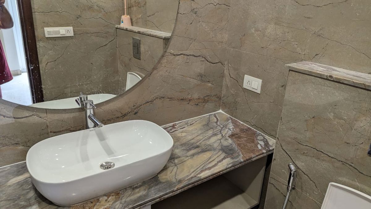 4 BHK + Servant Room Builder Floor For Rent in Kailash Hills