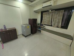 1 BHK + Study Room Apartment For Rent in Kurla East