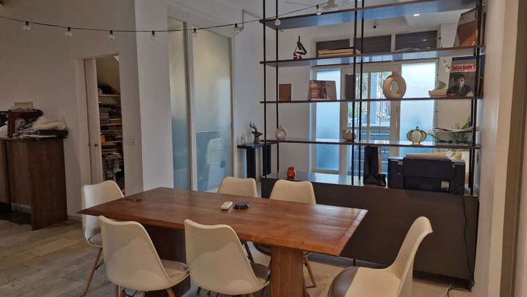 Team Area, greater kailash i Commercial Office Space 200 Sq.Yd. In Greater Kailash I Delhi 10161002