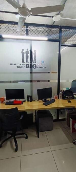  Office Space For Rent in Sun Westbank, Navrangpura