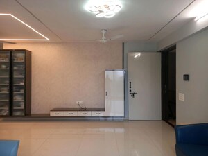 Room in 3 BHK Apartment at Soham Crystal Spires, Thane West – for Sale