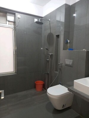 Bathroom in 3 BHK Apartment at Soham Crystal Spires, Thane West – for Sale