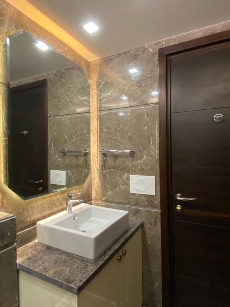 undefined, panchsheel park 4 Bedroom 4500 Sq.Ft. Apartment In Panchsheel Park Delhi 10055408