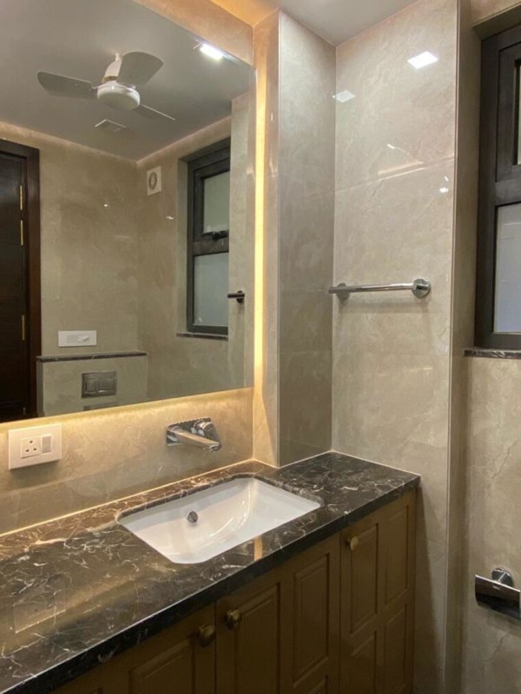 Kitchen, panchsheel park 4 Bedroom 4500 Sq.Ft. Apartment In Panchsheel Park Delhi 10055408