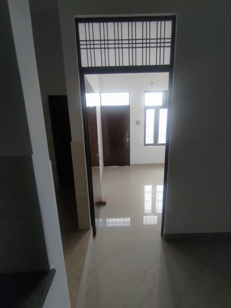 Room, rajendra-apartments-chowk 2 Bedroom 1000 Sq.Ft. Builder Floor In Chowk Lucknow 10161103