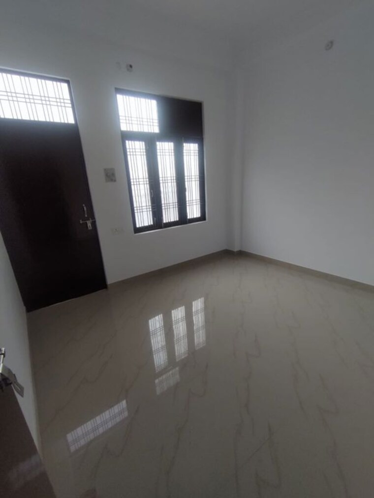 Room, rajendra-apartments-chowk 2 Bedroom 1000 Sq.Ft. Builder Floor In Chowk Lucknow 10161103