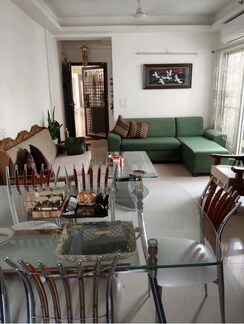 2 BHK + Pooja Room Apartment For Sale in Gaur City 5th Avenue