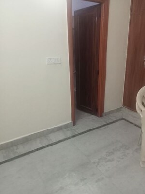 Room in 2 BHK Builder Floor at Mahavir Enclave 1 – for Rent