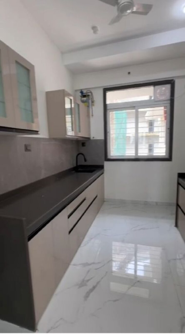 Kitchen, sandu-vasudeo-bhuvan 4 Bedroom 1950 Sq.Ft. Apartment In Chembur Mumbai 10161174