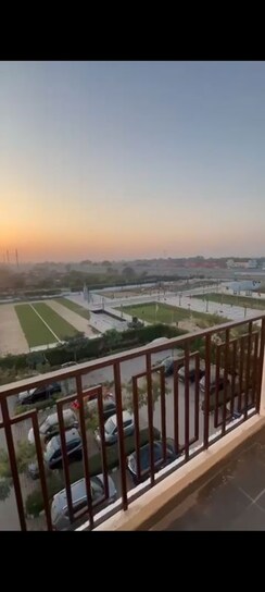 2 BHK Apartment For Rent in Signature Global The Roselia