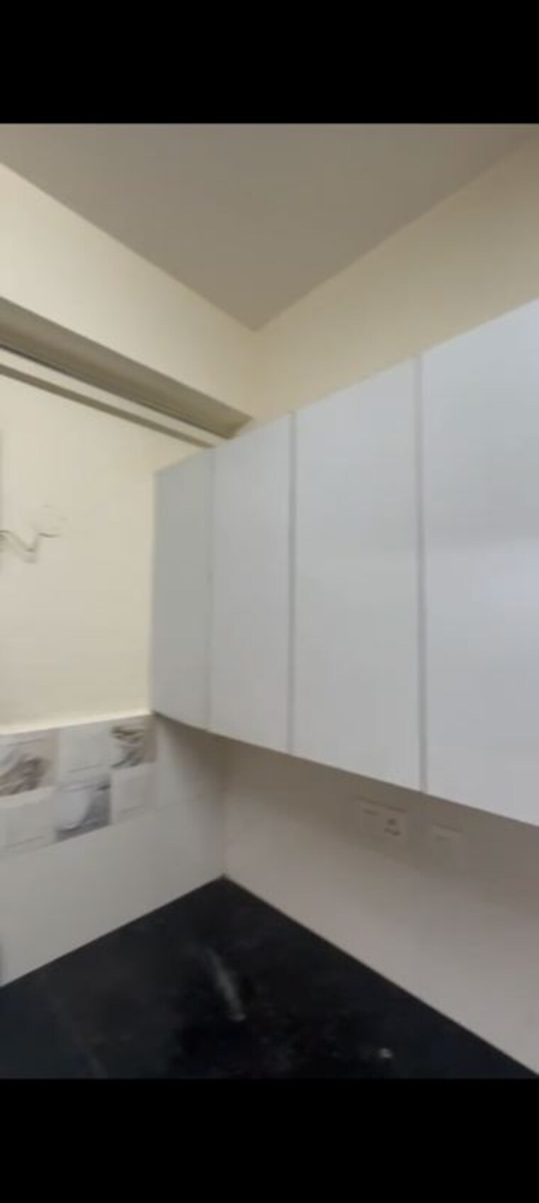 Room, signature-global-the-roselia 2 Bedroom 600 Sq.Ft. Apartment In Sector 95a Gurgaon 10161212