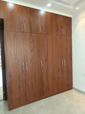 Furnished Amenities in 5 BHK Independent House at Aerocity – for Sale