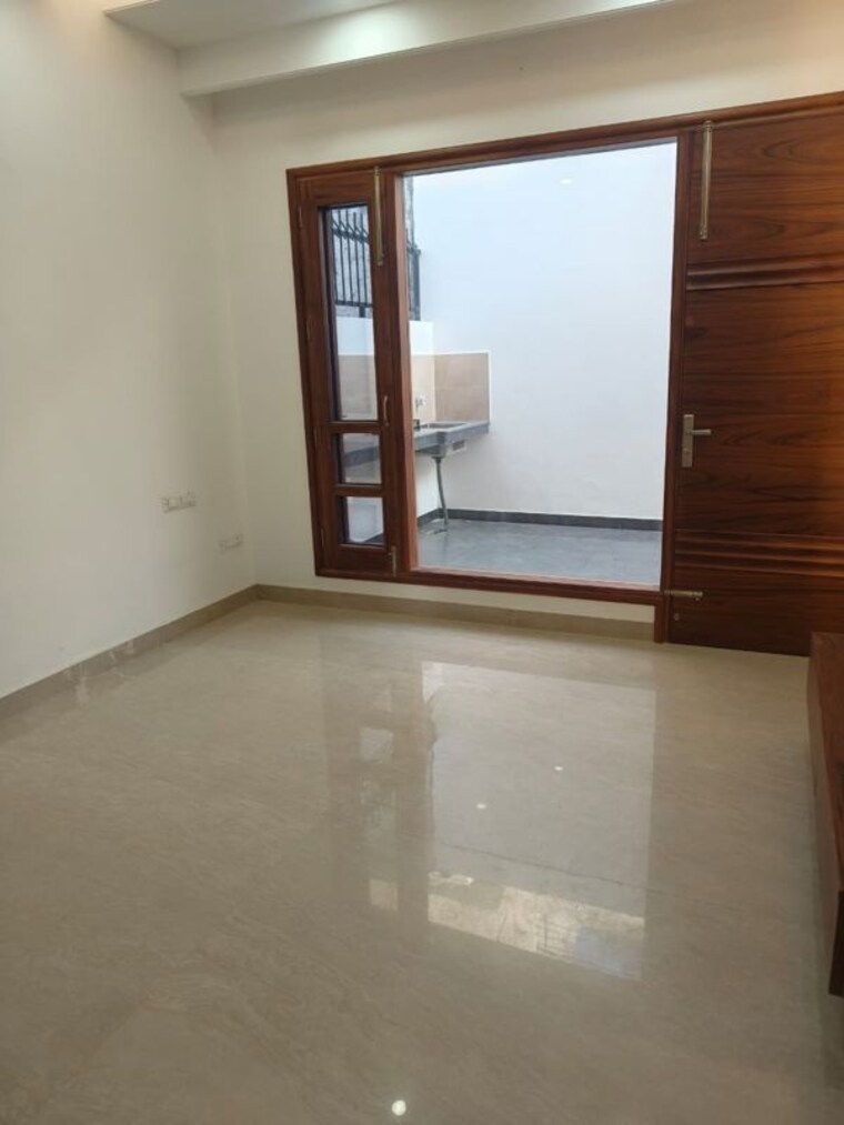 Room, aerocity 5 Bedroom 200 Sq.Yd. Independent House In Aerocity Mohali 10161311