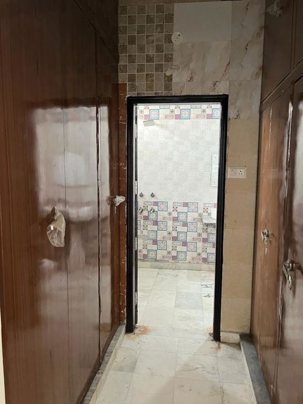 3 BHK + Pooja Room Builder Floor For Rent in Parklands