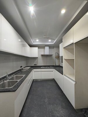 Kitchen in 3 BHK Builder Floor at Panchsheel Enclave – for Rent