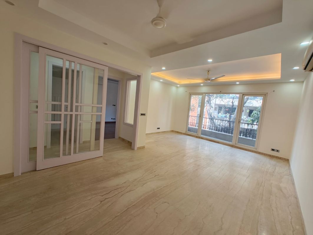 3 BHK + Servant Room Builder Floor For Rent in Panchsheel Enclave