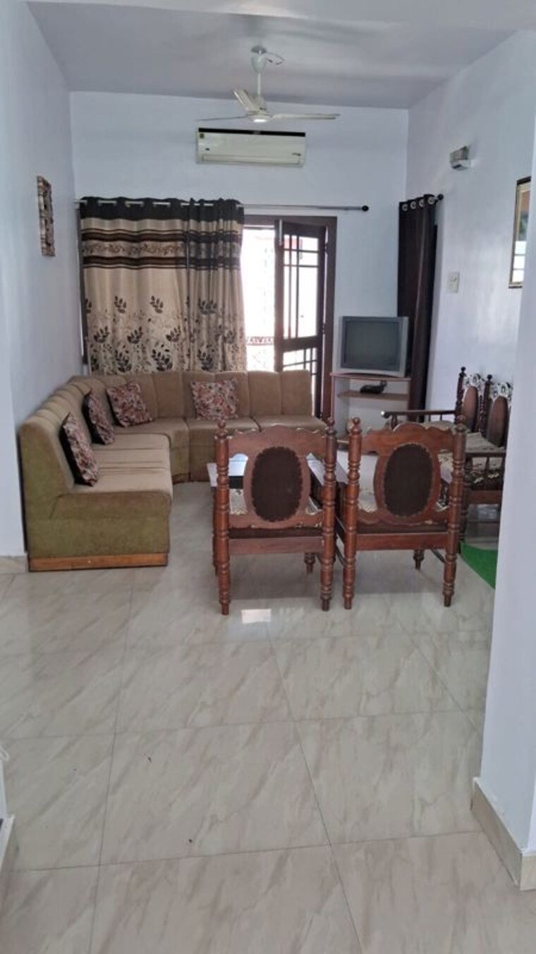 Living Room, orchid-apartments-the-mall-avenue 2 Bedroom 1000 Sq.Ft. Builder Floor In The Mall Avenue Lucknow 10161419