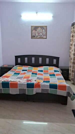 Bedroom in 2 BHK Builder Floor at Orchid Apartments The Mall Avenue, The Mall Avenue – for Rent