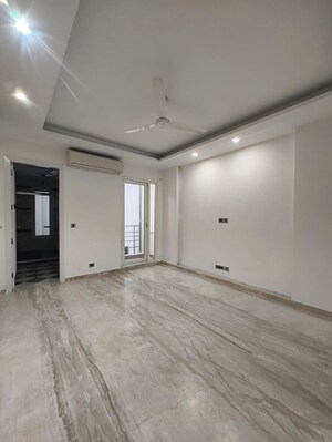 3 BHK Builder Floor For Rent in Lajpat Nagar ii