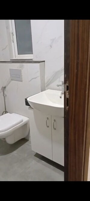 Bathroom in 3.5 BHK Builder Floor at City Of Dreams Gurgaon, Sector 89 – for Rent