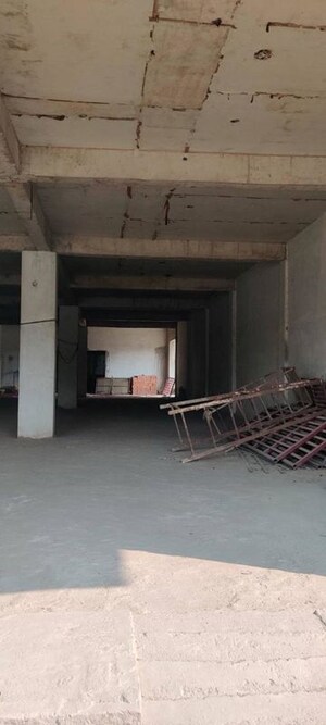  Warehouse – Exterior View View at Venessa Enfinity Heights, Banthra Sikander Pur - for Rent