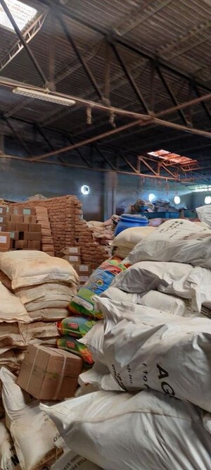 Parking in  Warehouse at Venessa Enfinity Heights, Banthra Sikander Pur – for Rent