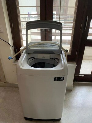 Parking in 2 BHK Apartment at RWA Residential Society Sector 46, Sector 46 – for Rent