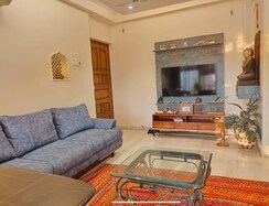 3 BHK Apartment For Rent in Veena Crest