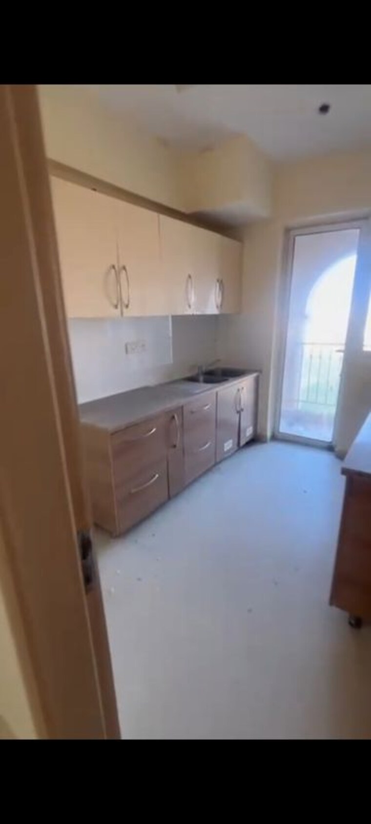 Kitchen, dlf-new-town-heights-ii 4 Bedroom 2230 Sq.Ft. Apartment In Sector 86 Gurgaon 10161704