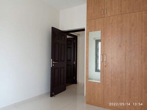 Room in 3 BHK Apartment at Sobha Palm Courts, Kogilu – for Rent