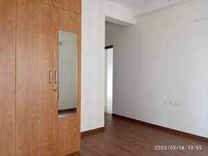 Room in 3 BHK Apartment at Sobha Palm Courts, Kogilu – for Rent